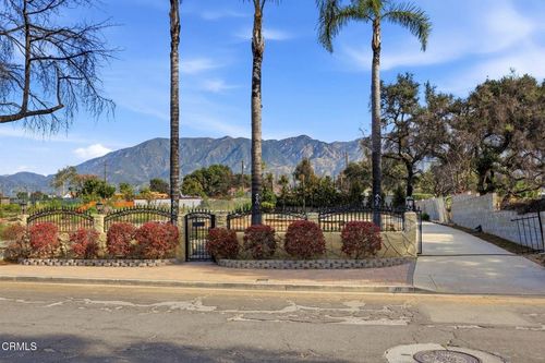 79 E Calaveras St, Altadena, CA, 91001 | Card Image
