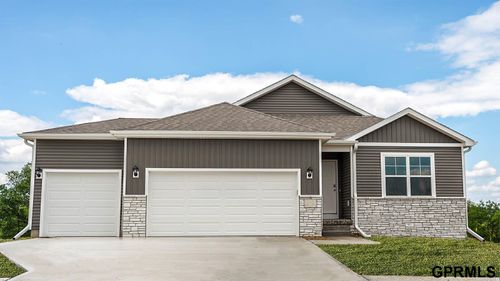 18467 Rose Lane Road, Gretna, NE, 68136 | Card Image