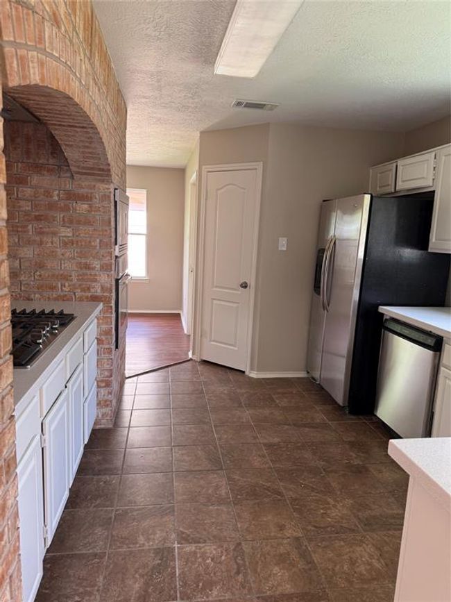 Kitchen | Image 17
