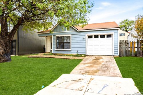 4015 Sun Harbour Dr, San Antonio, TX, 78244-1177 | Card Image