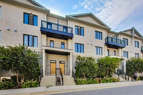 th7-390 Highway 7, Richmond Hill, ON, L4B0G5 | Card Image