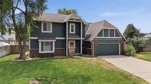 11519 W 14th Cir N, Wichita, KS, 67212-6928 | Card Image