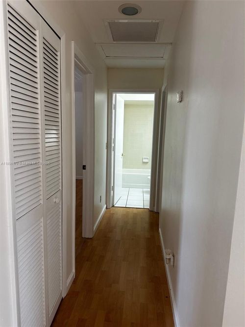 apt-203-4708 Sw 8th Pl, CAPE CORAL, FL, 33914-6486 | Card Image