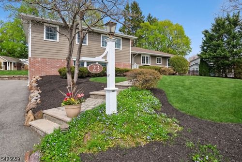 23 Crestview Ave, Madison, NJ, 07940-2821 | Card Image