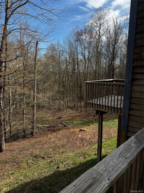 118 Whispering Pines Rd, Neversink, NY, 12765-5206 | Card Image