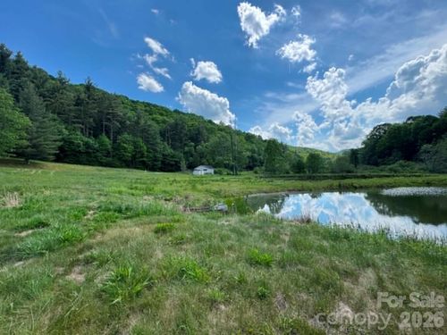 1298 Air Bellows Gap Rd, Sparta, NC, 28675-8403 | Card Image