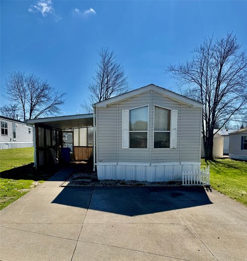 1848 Ashwood Ln, Erie, PA, 16509-7218 | Card Image