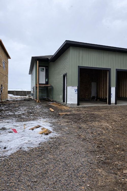 11334 O’Brien Lake Drive, Grande Prairie, AB, T8W0L8 | Card Image