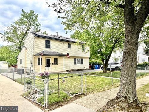 280 Progress St, Riverside, NJ, 08075-3947 | Card Image