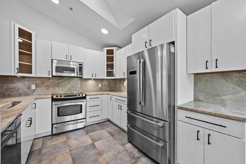 11 Dorchester Cir, Palm Beach Gardens, FL, 33418-7102 | Card Image