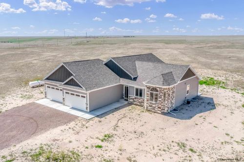 2789 Circle Heart Ln, Cheyenne, WY, 82007-1784 | Card Image