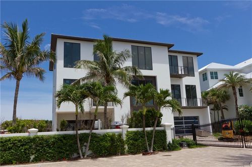 8120 S Ocean Dr, Jensen Beach, FL, 34957-2192 | Card Image