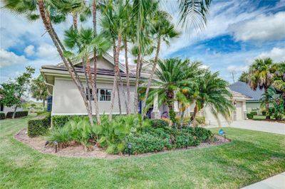 1113 Eagles Flight Way, House other with 4 bedrooms, 4 bathrooms and null parking in North Port FL | Image 3