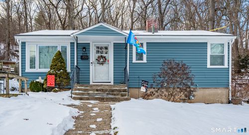 305 Robinwood Rd, Waterbury, CT, 06708-2468 | Card Image