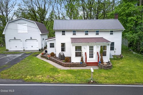 86 Washington Ave, Coxsackie, NY, 12051-1107 | Card Image