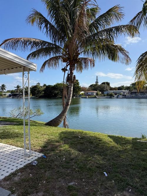 1056-1056 Sw 2nd St, Hallandale Beach, FL, 33009-5202 | Card Image