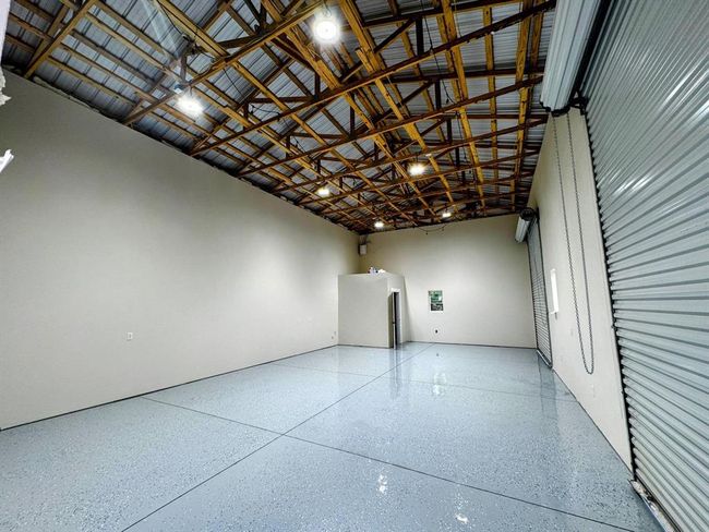 6 S Railroad Ave, House other with 1 bedrooms, 1 bathrooms and 2 parking in Shepherd TX | Image 18