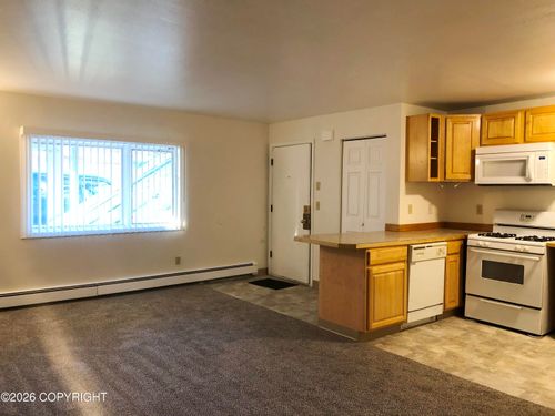 apt-2-3903 Iowa Dr, Anchorage, AK, 99517-2542 | Card Image