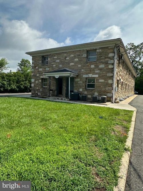 apt-3-564 Grand Ave, Ewing, NJ, 08628-2906 | Card Image