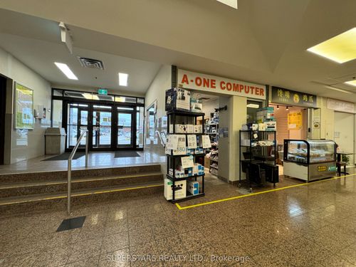 31-398 Ferrier St, Markham, ON, L3R2Z5 | Card Image