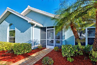 856 Morgan Towne Place, House other with 3 bedrooms, 2 bathrooms and null parking in Venice FL | Image 3