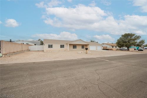 1531 Tumbleweed Dr, Henderson, NV, 89002-9306 | Card Image