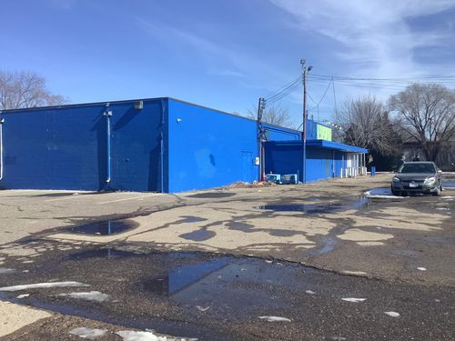 2500 27th Avenue S, Minneapolis, MN, 55406 | Card Image