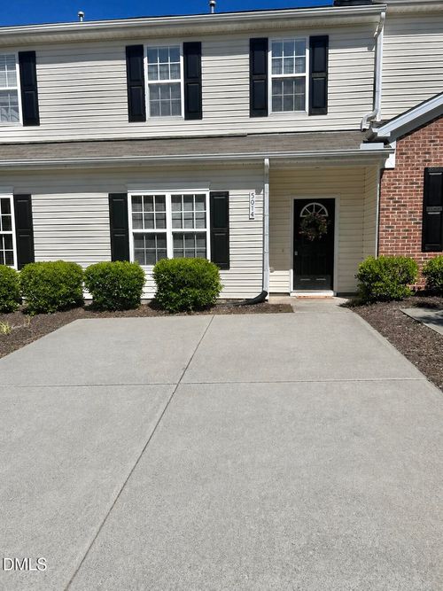 5014 Rainmaker Dr, Durham, NC, 27704-2298 | Card Image