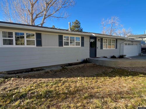 1009 Continental St, Rock Springs, WY, 82901-4807 | Card Image