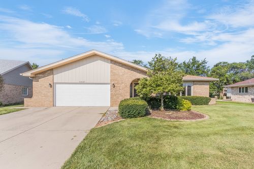 11687 Valley Brook Drive, Orland Park, IL, 60467 | Card Image