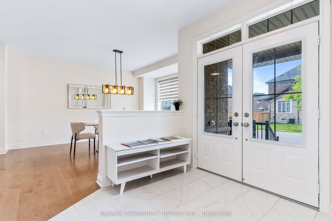 10 Hornchurch St, House other with 6 bedrooms, 5 bathrooms and 2 parking in Whitby ON | Image 9