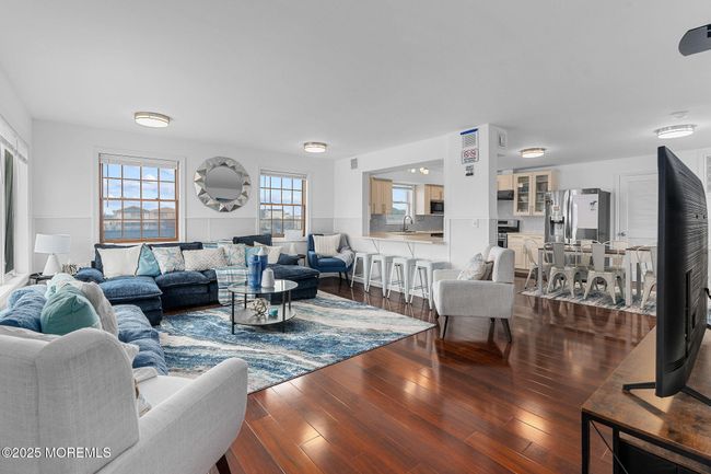 AB - 129 Franklin Ave, Home with 6 bedrooms, 7 bathrooms and null parking in Seaside Heights NJ | Image 15