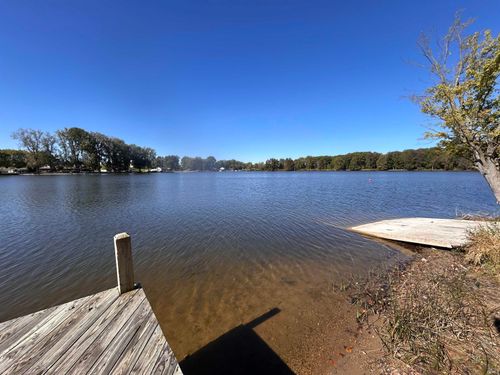 9304 N Oak Shore Dr, Rome City, IN, 46784-9762 | Card Image