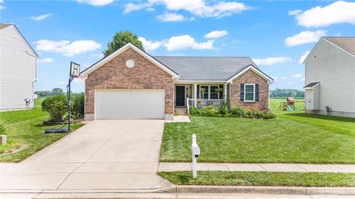 1733 Hunters Ridge Dr, Troy, OH, 45373-6659 | Card Image