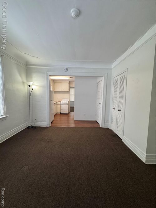 apt-1-273 Silman St, Ferndale, MI, 48220-2545 | Card Image