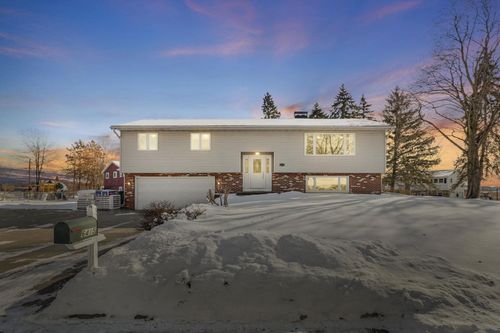 6415 Lani Lane, McFarland, WI, 53558 | Card Image