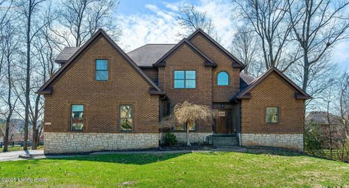 7204 Star Barn Ln, Crestwood, KY, 40014-6538 | Card Image