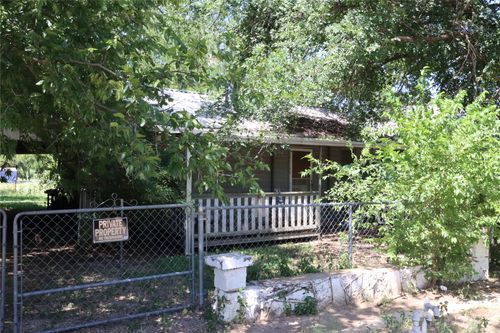 110 E 2nd St, Breckenridge, TX, 76424-3006 | Card Image