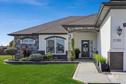 2190 Canyon Village Cir, Twin Falls, ID, 83301-5940 | Card Image