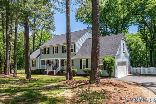 6825 Fieldwood Rd, Chester, VA, 23831-3830 | Card Image