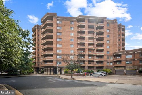 411-1050 N Stuart St, ARLINGTON, VA, 22201-5748 | Card Image