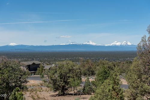 13550 Sw Spirit Rock Drive, Powell Butte, OR, 97753 | Card Image