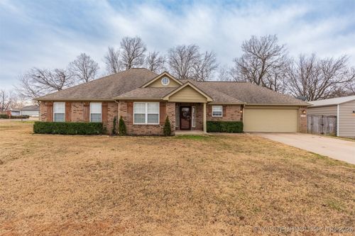 23484 136th St, Coweta, OK, 74429-6757 | Card Image