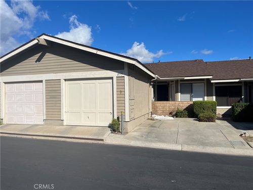 855 Tangerine St, Corona, CA, 92879 | Card Image