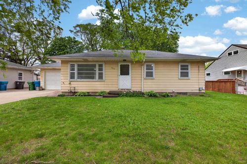 1416 Northey St, Waterloo, IA, 50703-1642 | Card Image