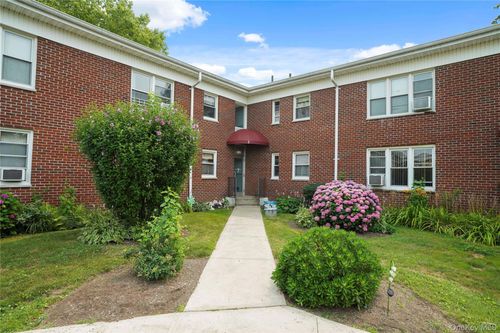 2a-7 Winchester Ave, Yonkers, NY, 10710-5828 | Card Image