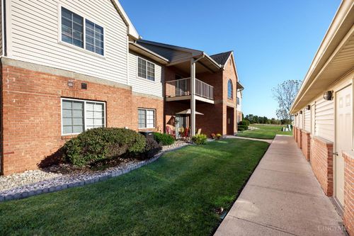 1593 Eden Park Dr, Hamilton, OH, 45013 | Card Image