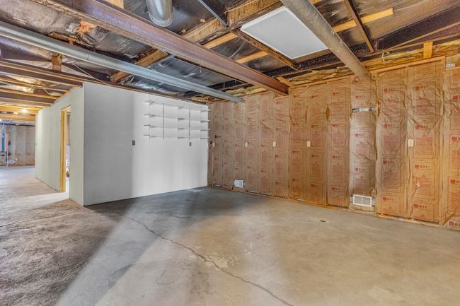 17430 Us Highway 12, House other with 2 bedrooms, 3 bathrooms and null parking in Cement City MI | Image 33