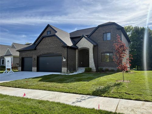 49241 London Bridge Drive, Macomb Township, MI, 48042 | Card Image