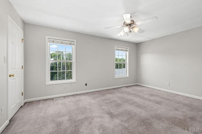 1036 Middle View Dr, Townhouse with 3 bedrooms, 3 bathrooms and null parking in Forest VA | Image 24